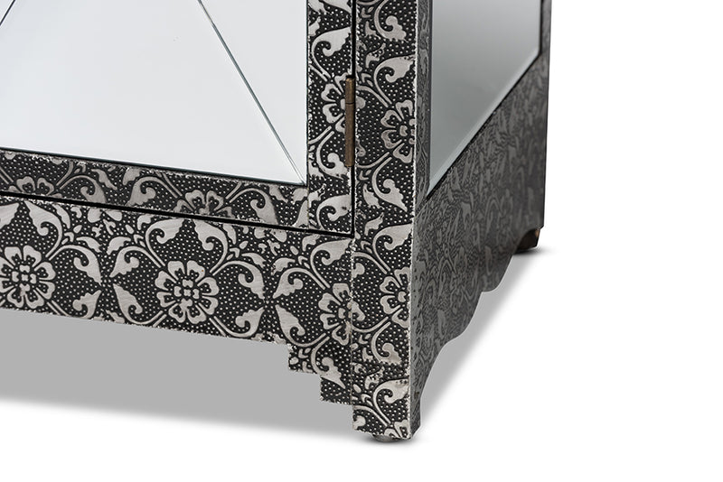 Senan Industrial Glam and Luxe Silver Finished Metal and Mirrored Glass 1-Drawer Sideboard Buffet