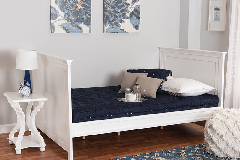 Dariana Classic and Traditional White Finished Wood Full Size Daybed