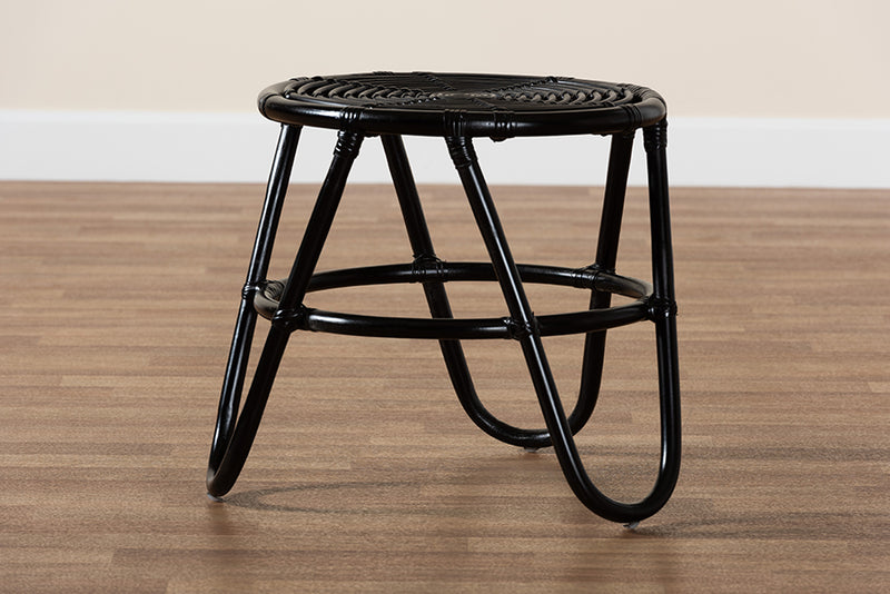 Magy Modern Bohemian Black Finished Rattan End Table