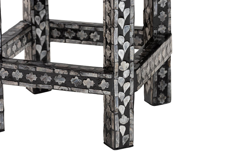 Jules Coastal Black and White Mother of Pearl Capiz Shell End Table Baxton
