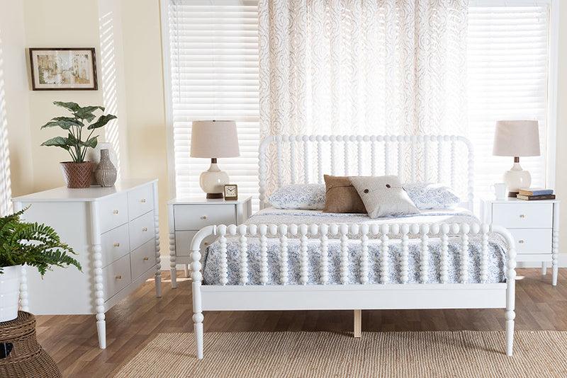 Laverne White Queen Size 4Pc Bobbin Bedroom Set Baxton
