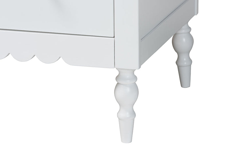 Ygritte Modern White Scalloped Wood 4Pc Full Bedroom Set with Two Nightstands Baxton