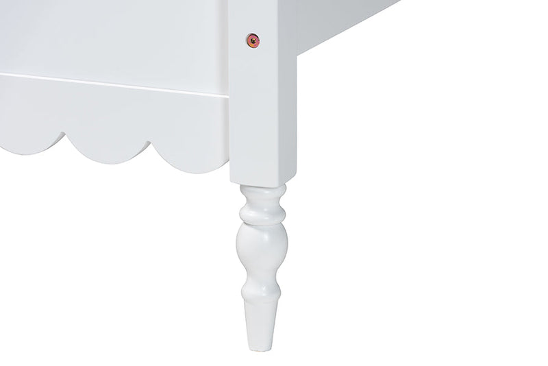 Ygritte Modern White Scalloped Wood 4Pc Full Bedroom Set with Two Nightstands Baxton