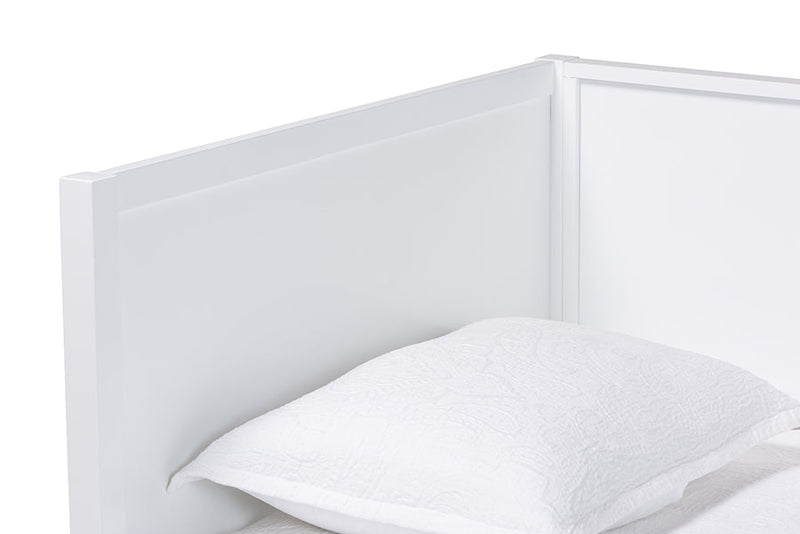 Ygritte Modern White Wood Twin Daybed with Scalloped Edges Baxton