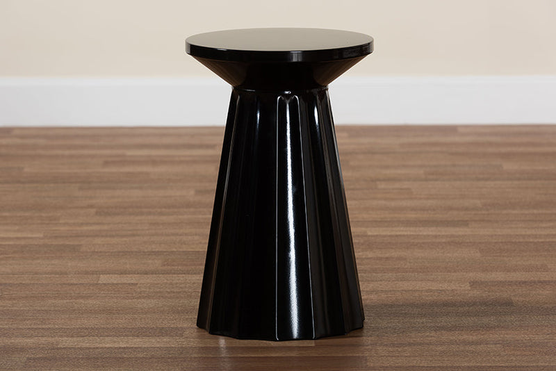 Wrenley Metal Scalloped Side Table Baxton