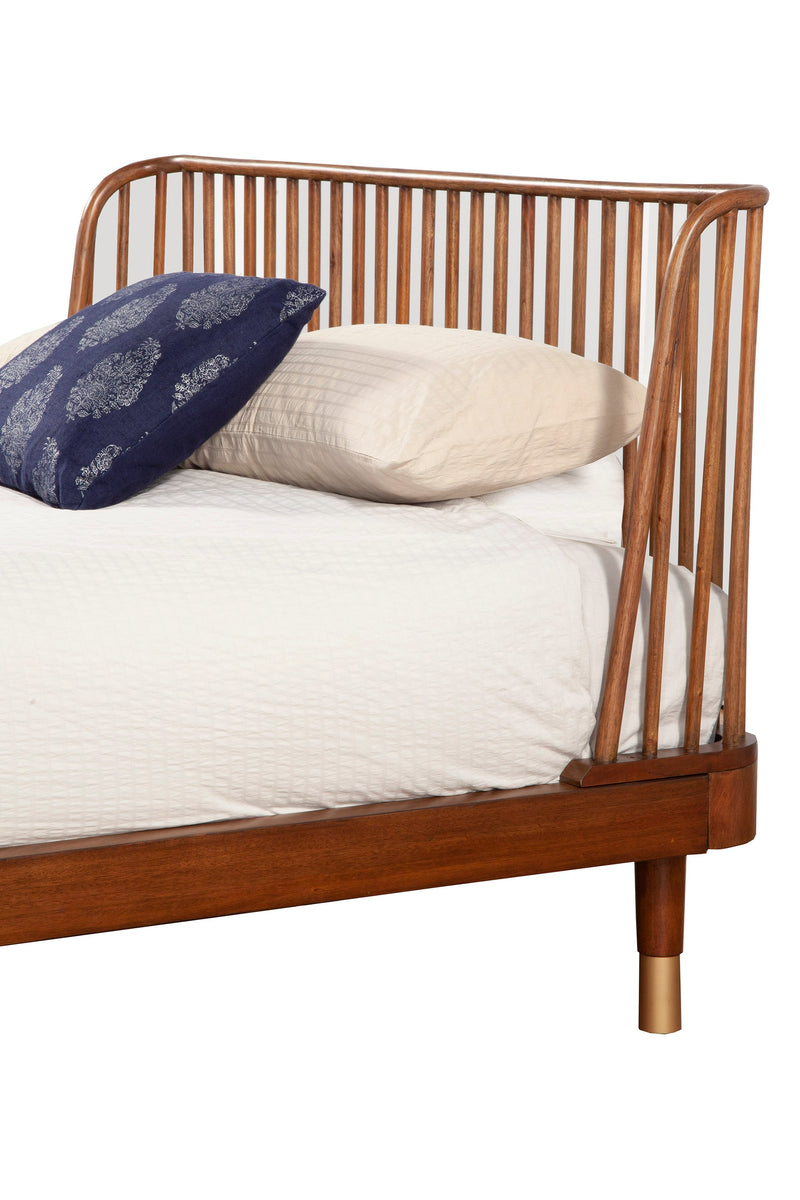 Amber Queen Platform Bed Alpine