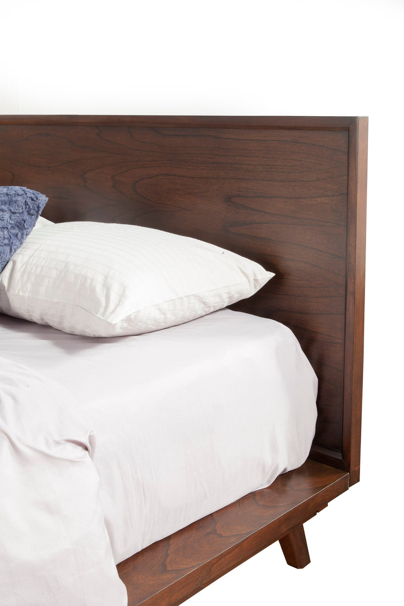 Camilla Queen Platform Bed Alpine