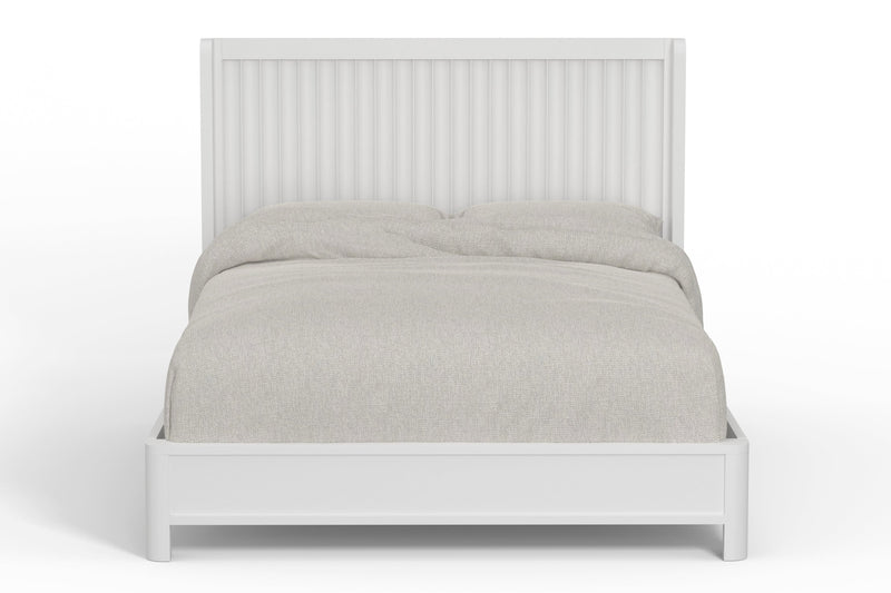 Daylan Queen Scalloped Panel Bed, White Alpine
