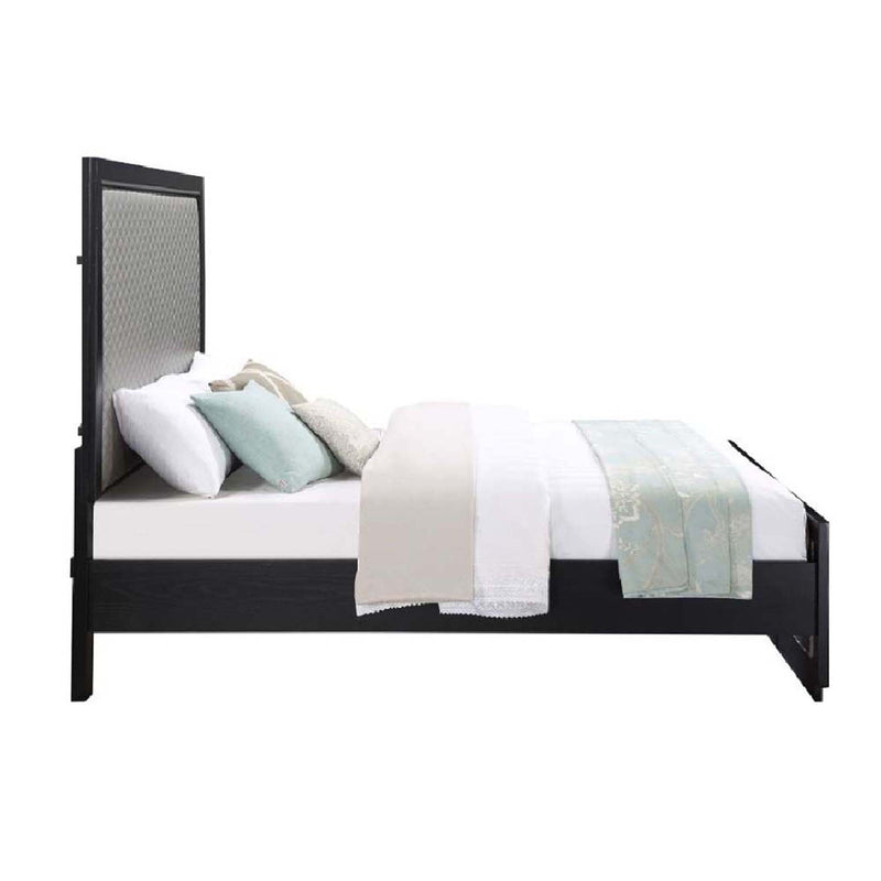 Nicola Queen Bed, Silver Faux Leather & Black Finish Acme
