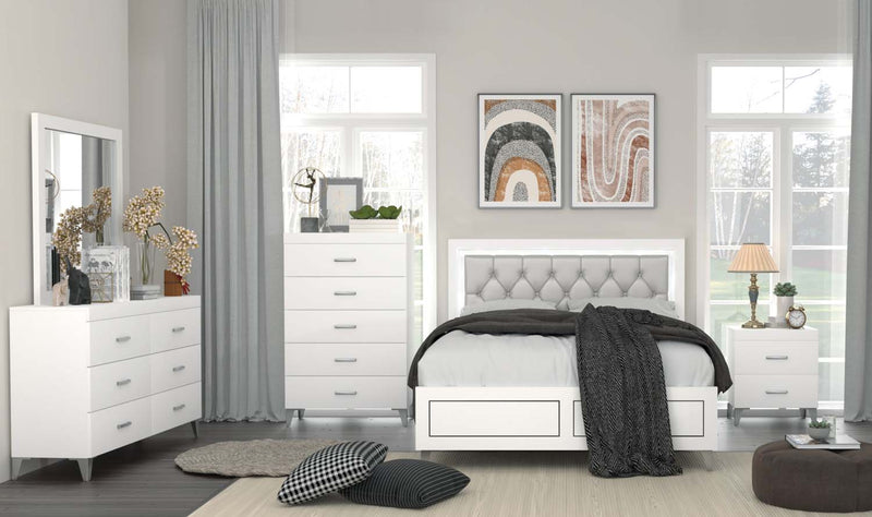 Casilda 40"x40" Mirror, White Finish Acme
