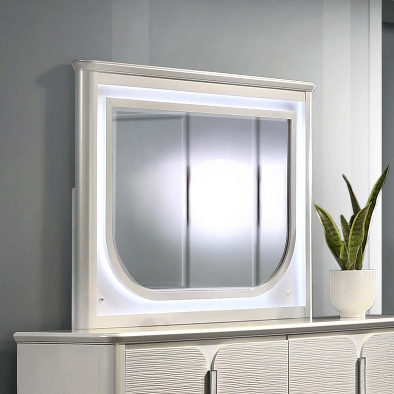 Laveda 45"x36" Mirror w/LED, Pearl White Finish Acme
