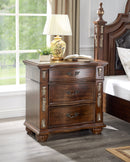 Lyon 3-Drawers Nightstand, Cherry