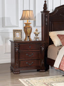 Lyndon 3-Drawers Nightstand, Cherry