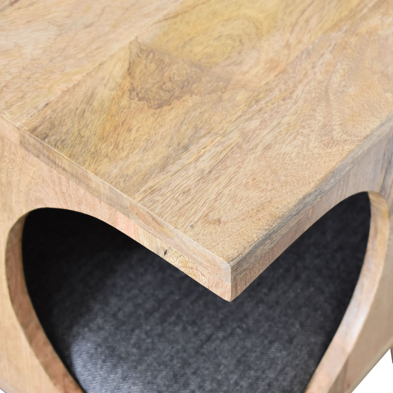 Nordic Cut-out Pet Bed