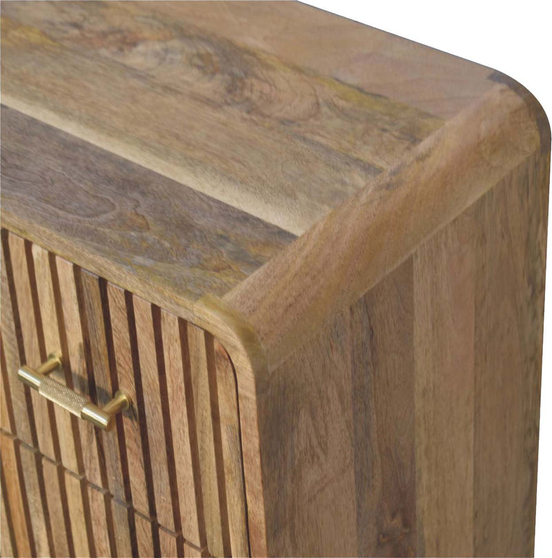 T-bar Ridged Chest Artisan