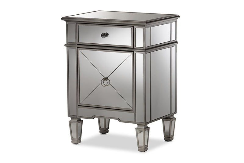 Tarun Hollywood Regency Glamour Style Mirrored End Table