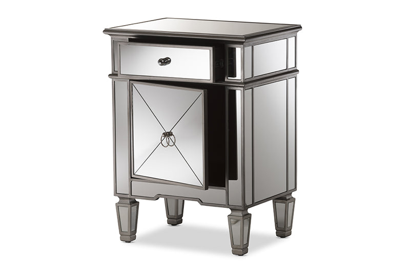 Tarun Hollywood Regency Glamour Style Mirrored End Table