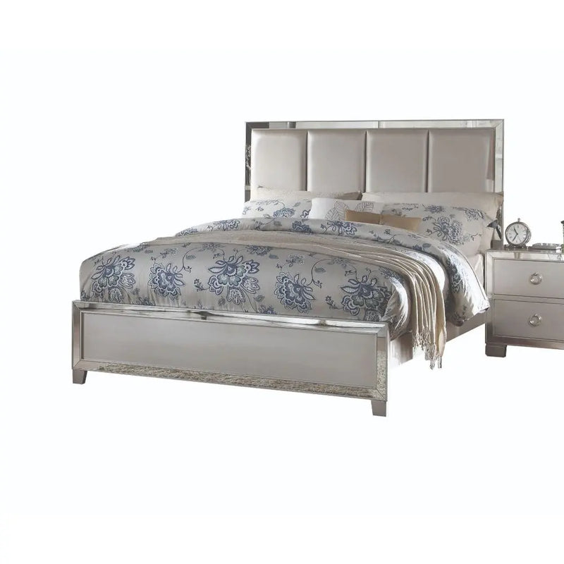 Abram Queen Bed, Platinum Faux Leather & Platinum iHome Studio