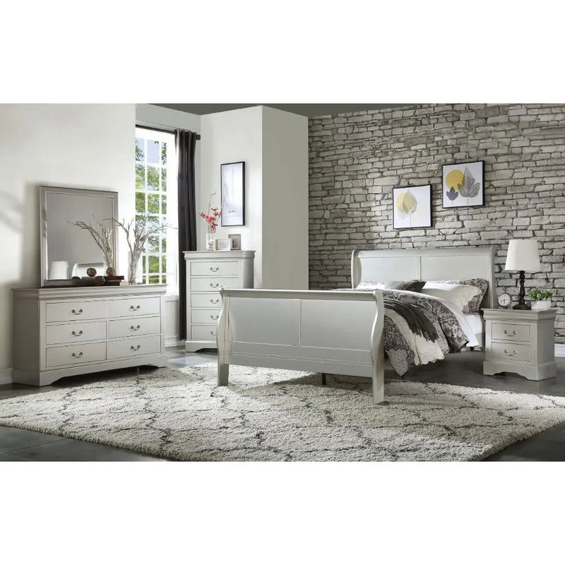 Araceli Queen Bed, Platinum iHome Studio