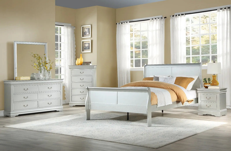 Brylee King Sleigh Bed, Platinum iHome Studio