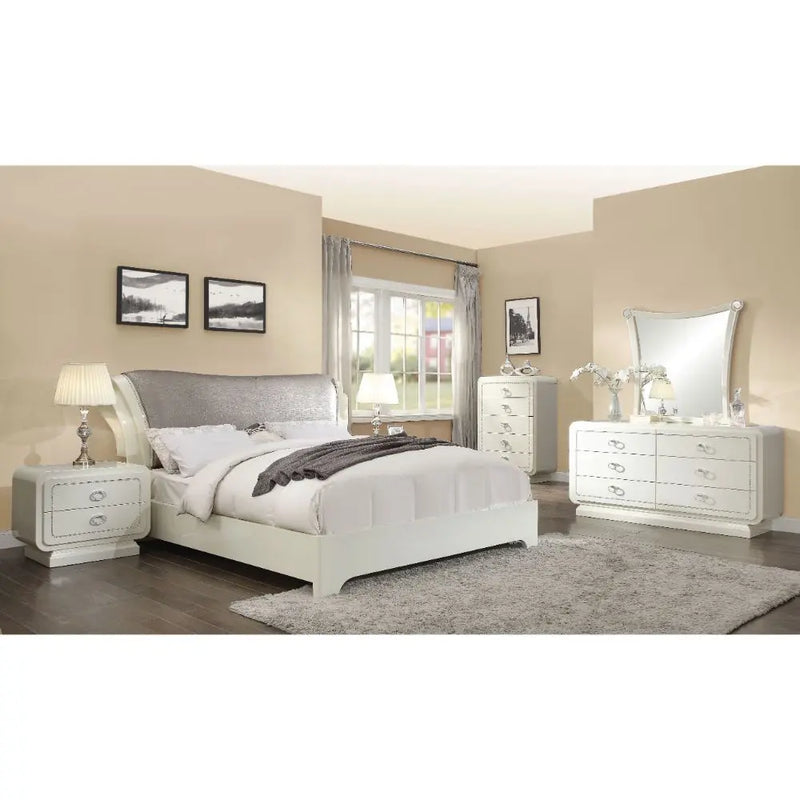 Gemma King Bed w/Sleigh Headboard, Ivory iHome Studio