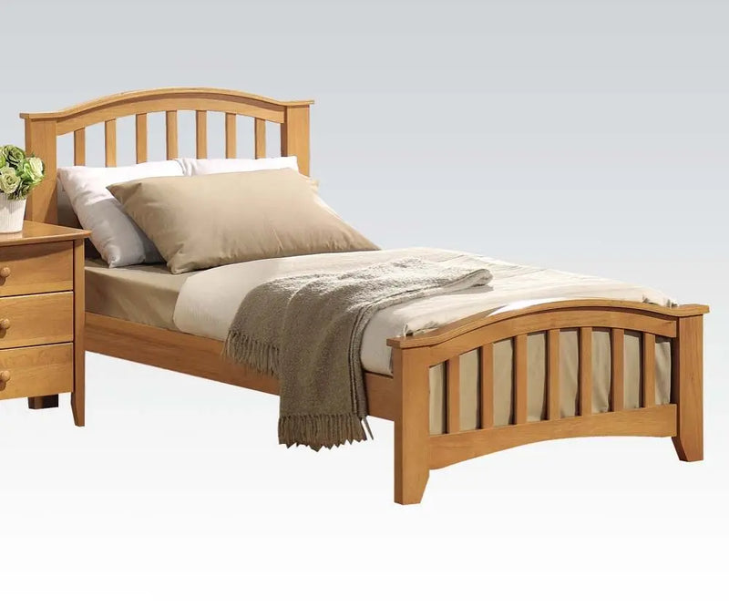 Kyle Marino Twin Bed, Maple iHome Studio