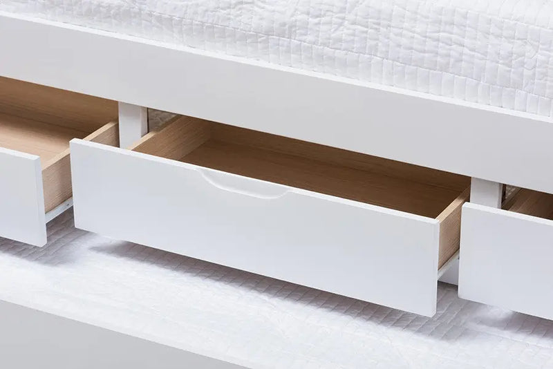 Linna White- Daybed w/Trundle (Twin) iHome Studio