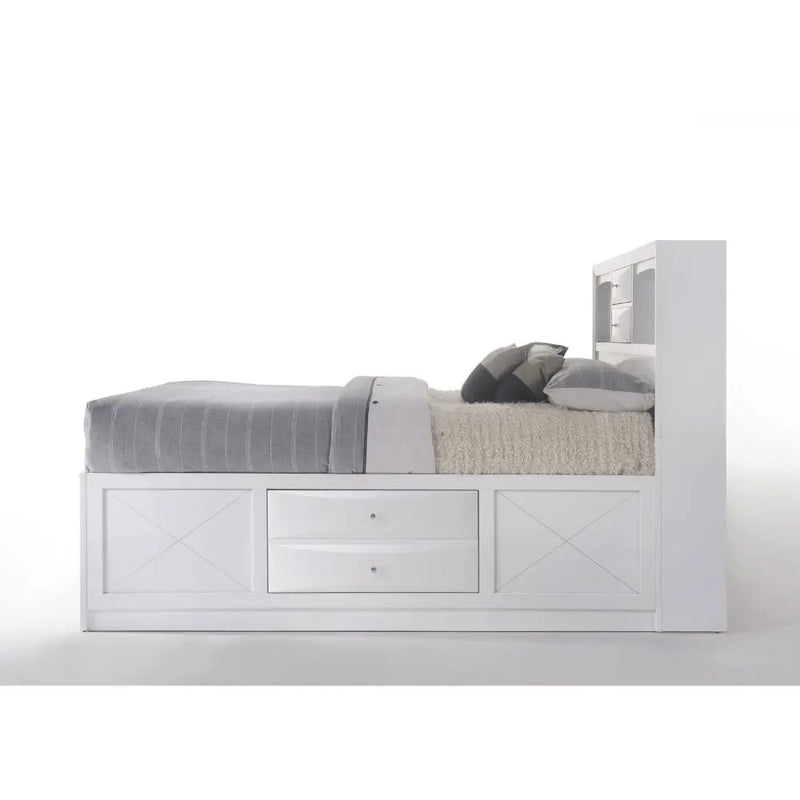 Nala 8-Multidrawer King Bed, White iHome Studio