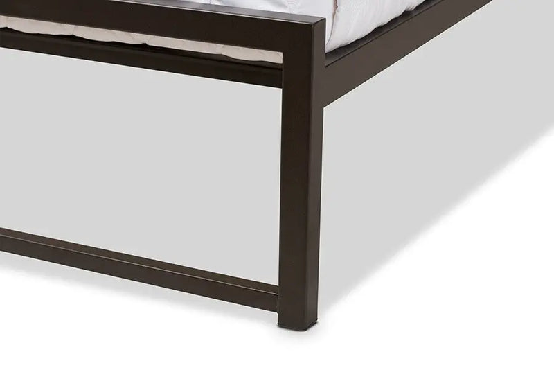 Santa Black Finished Metal Brown Wood Platform Bed (Queen) iHome Studio